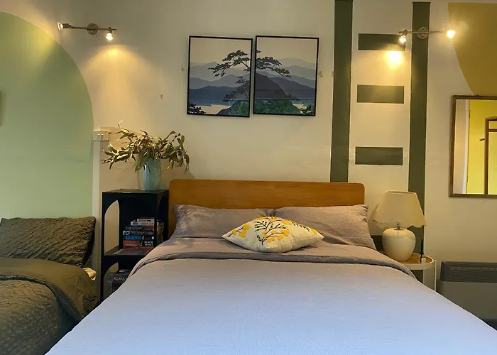 Snug-As-A-Bug Sleep House